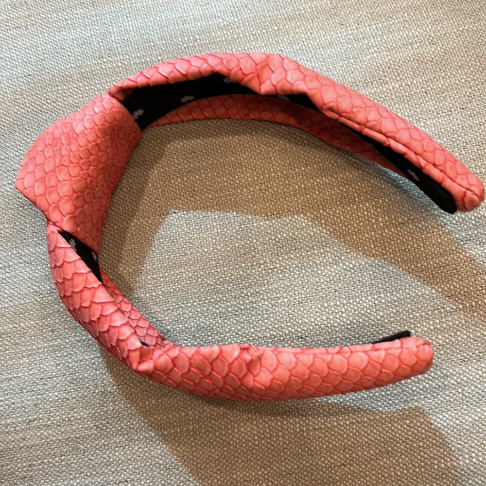 Lele Sadoughi Faux Leather Peach Color Knotted Headband - Picture 4 of 6